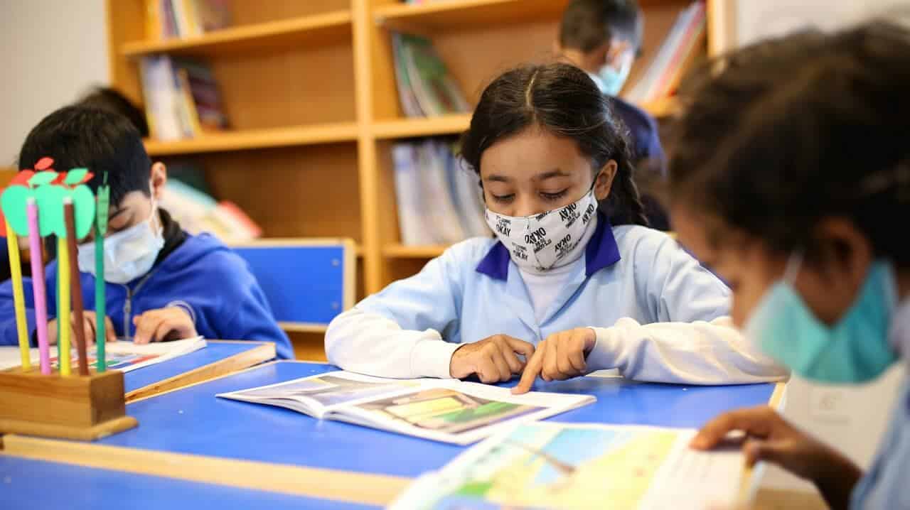 L’école : outil pour un lavage de cerveau